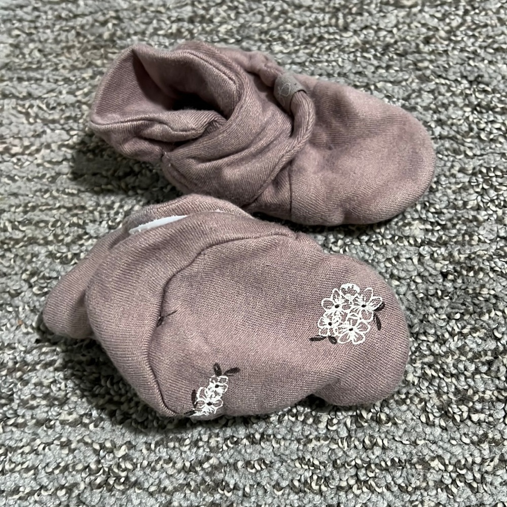 Size 0-3 month Goumi Boots